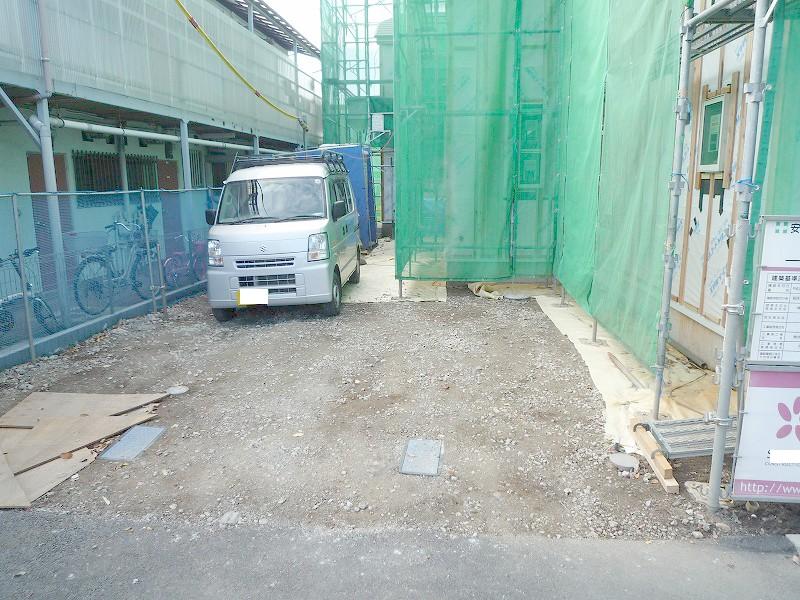 Local appearance photo. Local under construction