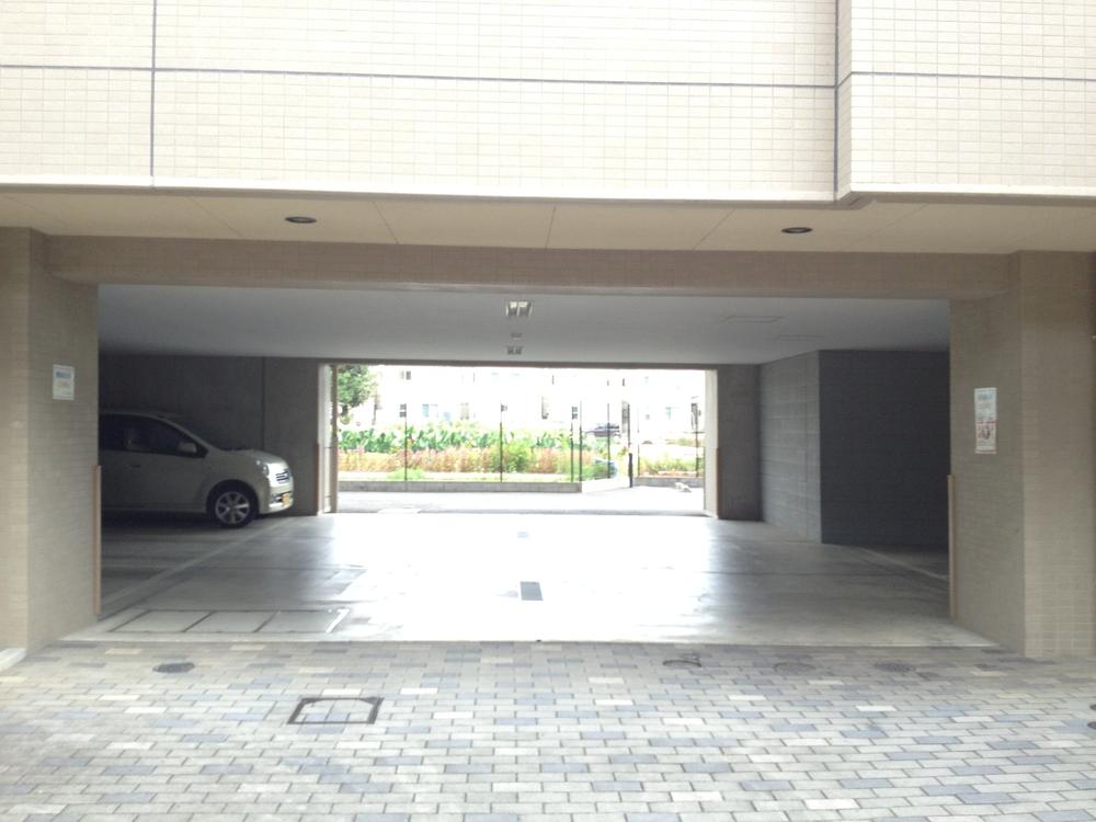 Parking lot