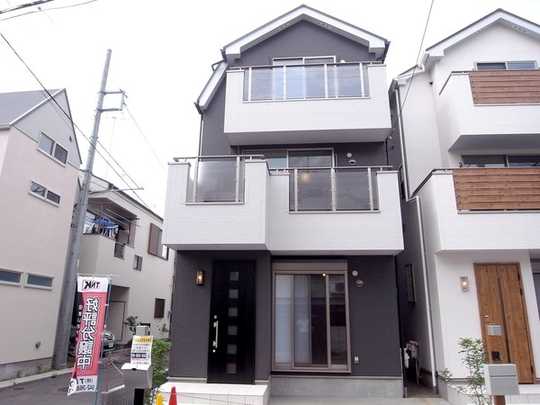 Local appearance photo