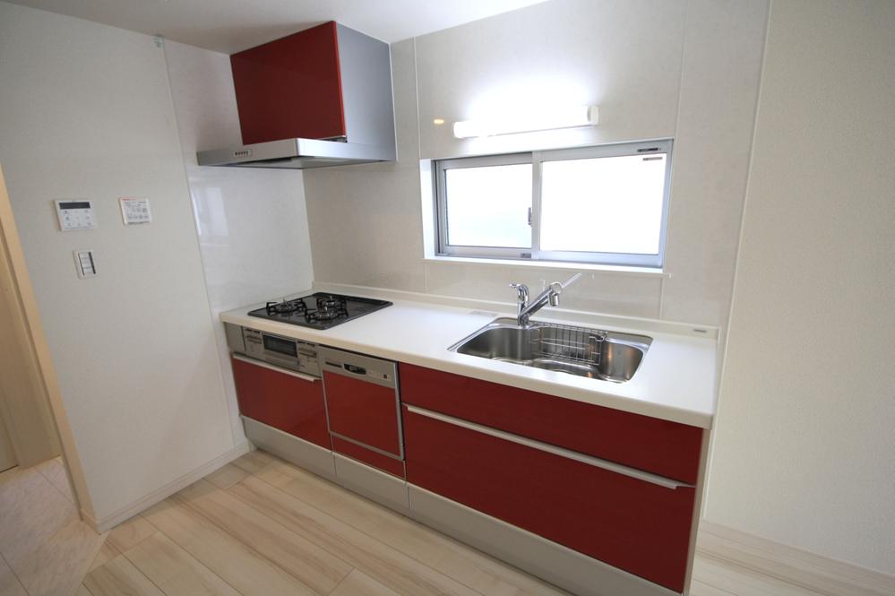 Same specifications photo (kitchen). Example of construction