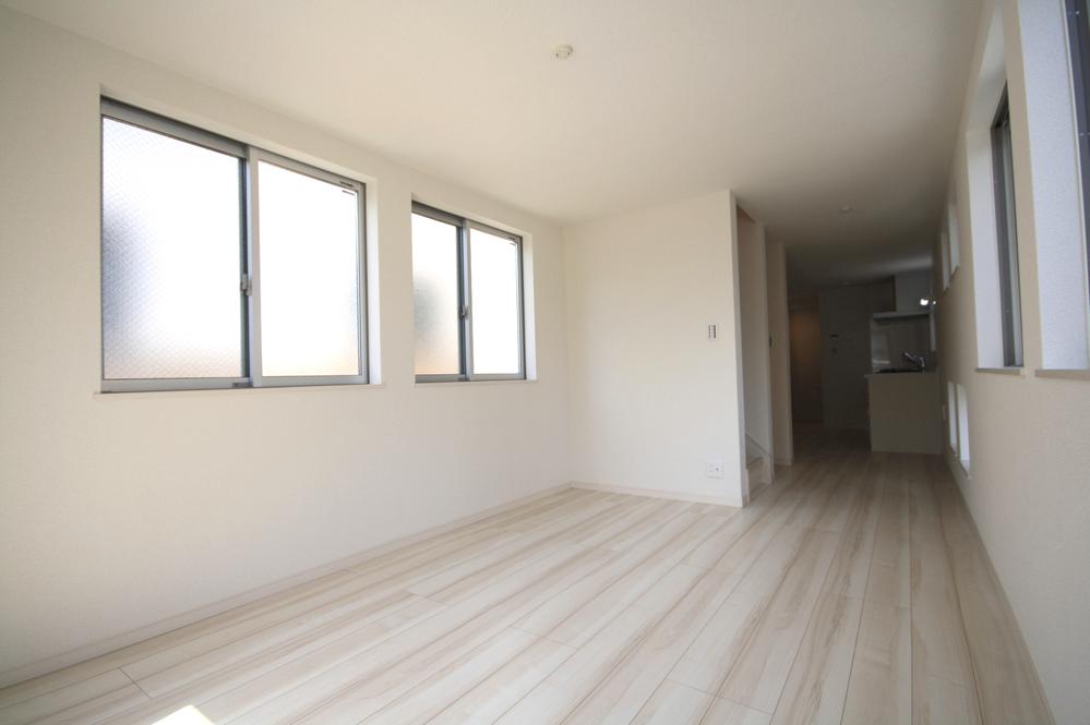 Same specifications photos (Other introspection). Example of construction