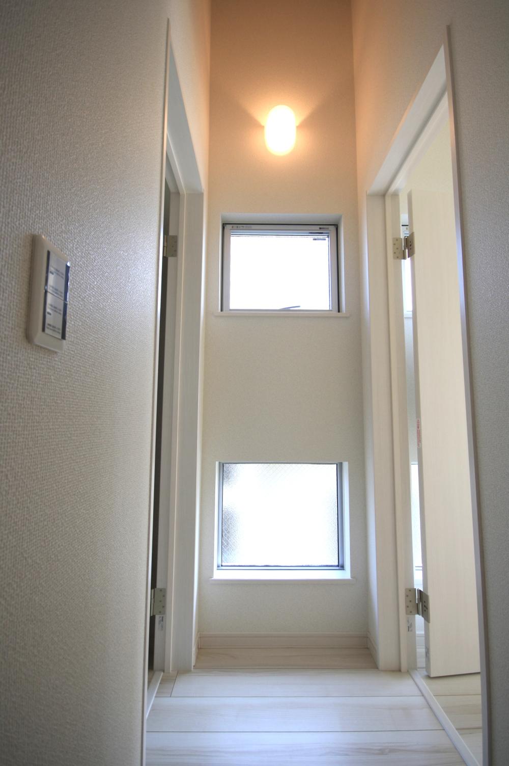 Same specifications photos (Other introspection). Example of construction