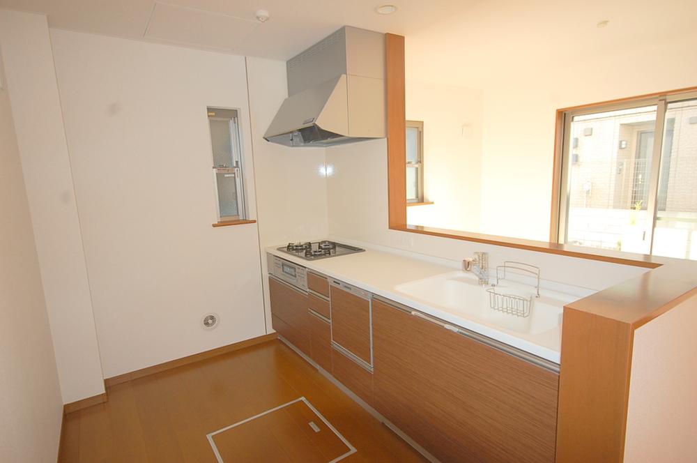 Same specifications photo (kitchen). Example of construction