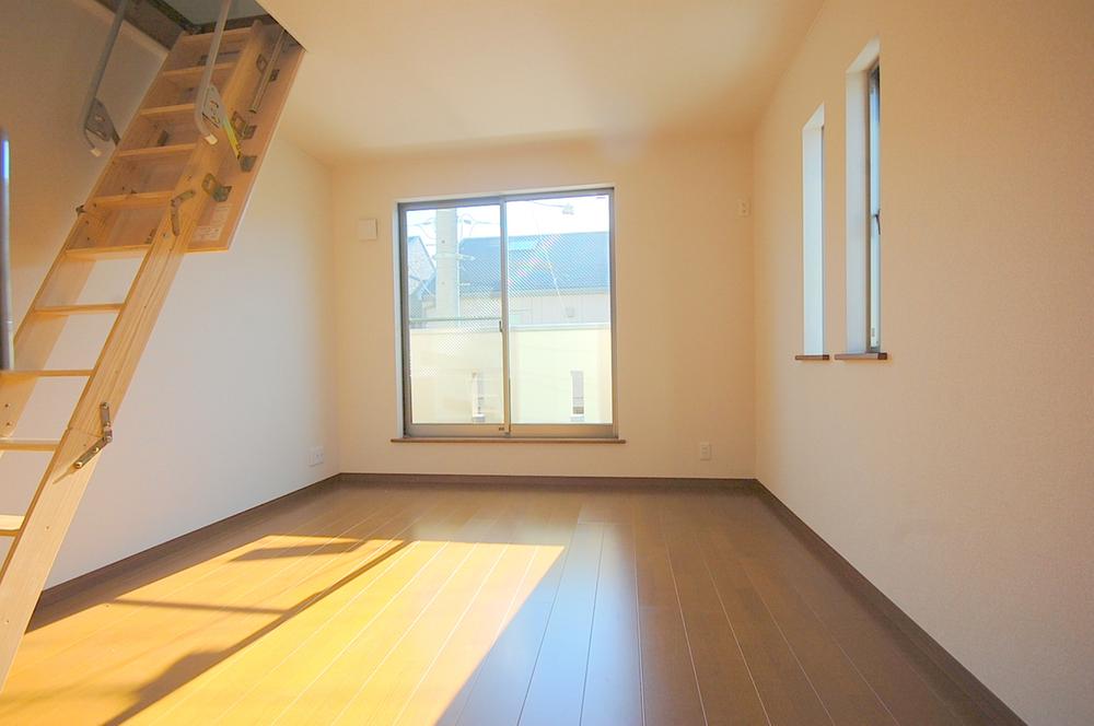 Same specifications photos (Other introspection). Example of construction