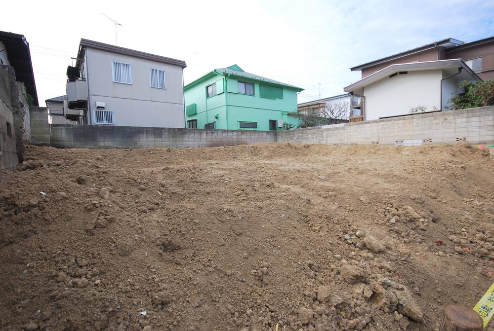 Local land photo. Local (12 May 2013) Shooting