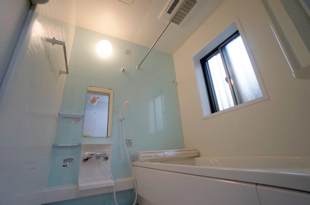 Bathroom. December 2013 shooting