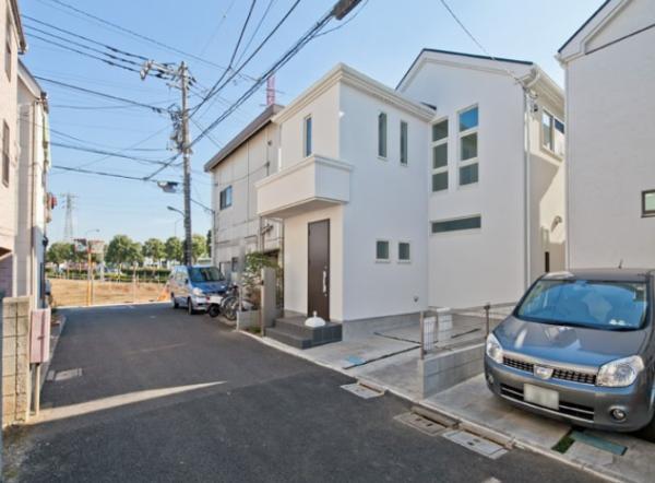 Local photos, including front road