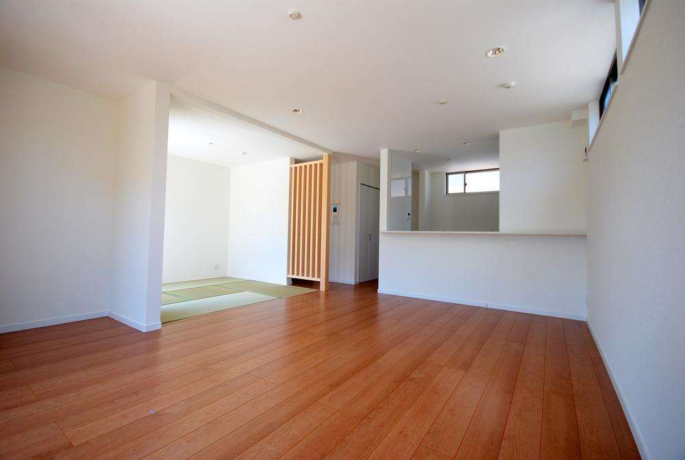 Living. Indoor (September 2013) Shooting