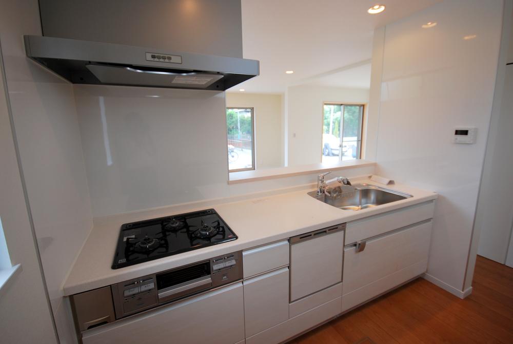 Kitchen. Indoor (September 2013) Shooting