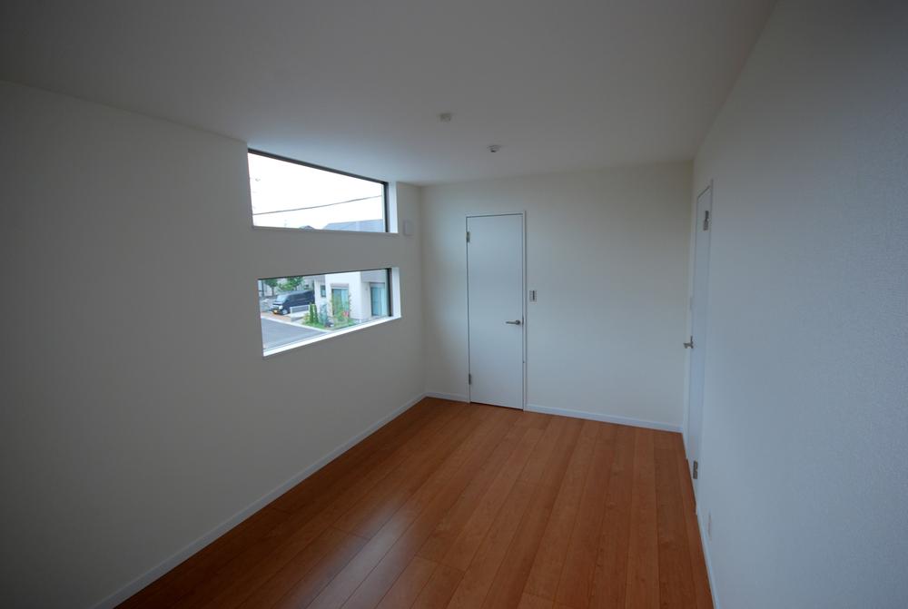 Non-living room. Indoor (September 2013) Shooting