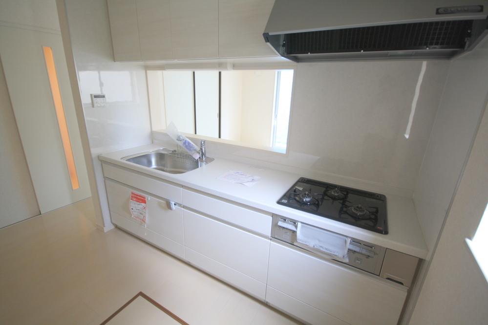 Same specifications photo (kitchen). Example of construction