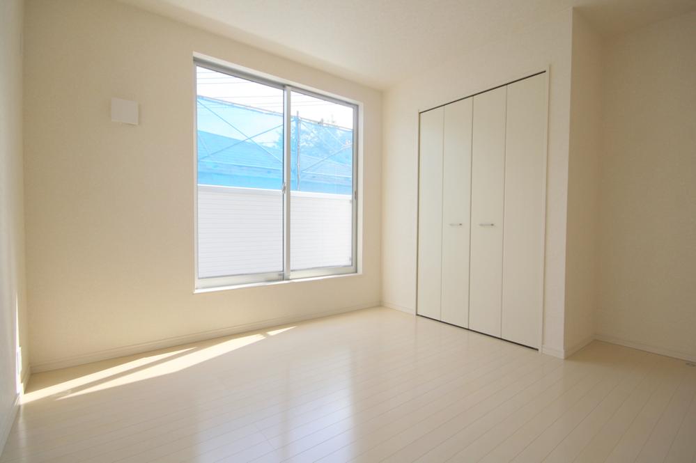 Same specifications photos (Other introspection). Example of construction