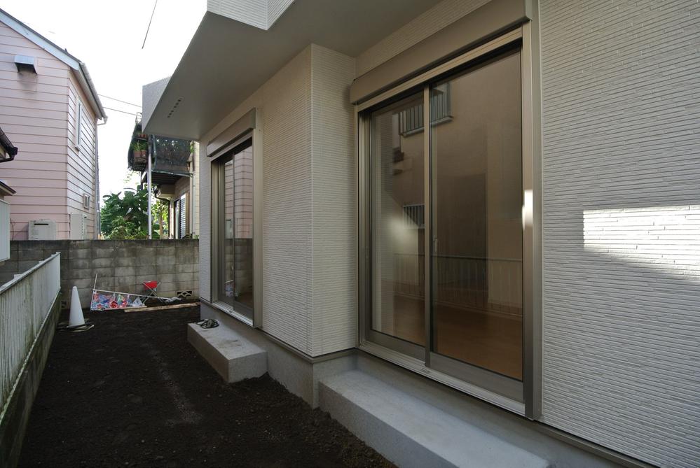 Local appearance photo. local