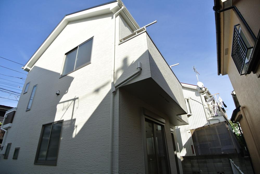 Local appearance photo. local