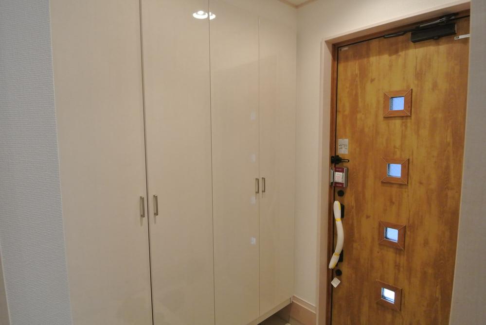 Same specifications photos (Other introspection). Same specifications