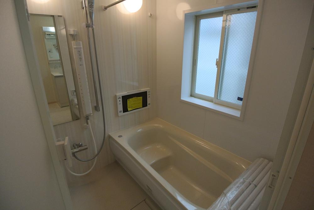 Same specifications photo (bathroom). Same specifications