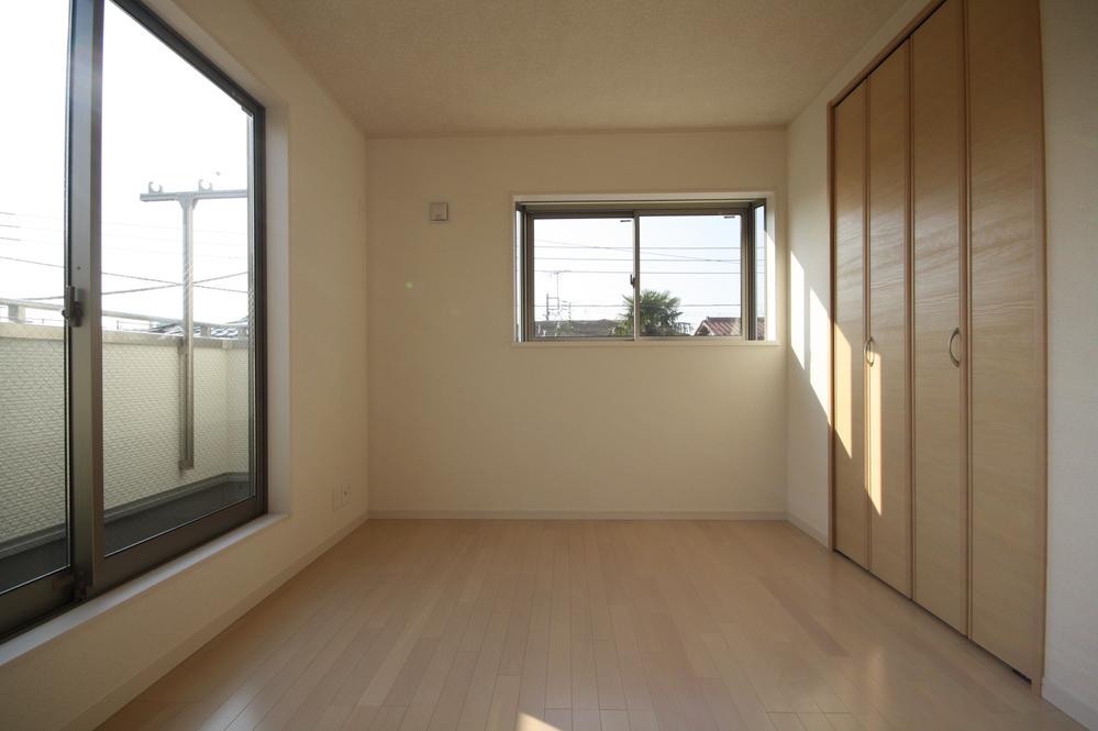 Same specifications photos (Other introspection). Seller construction cases