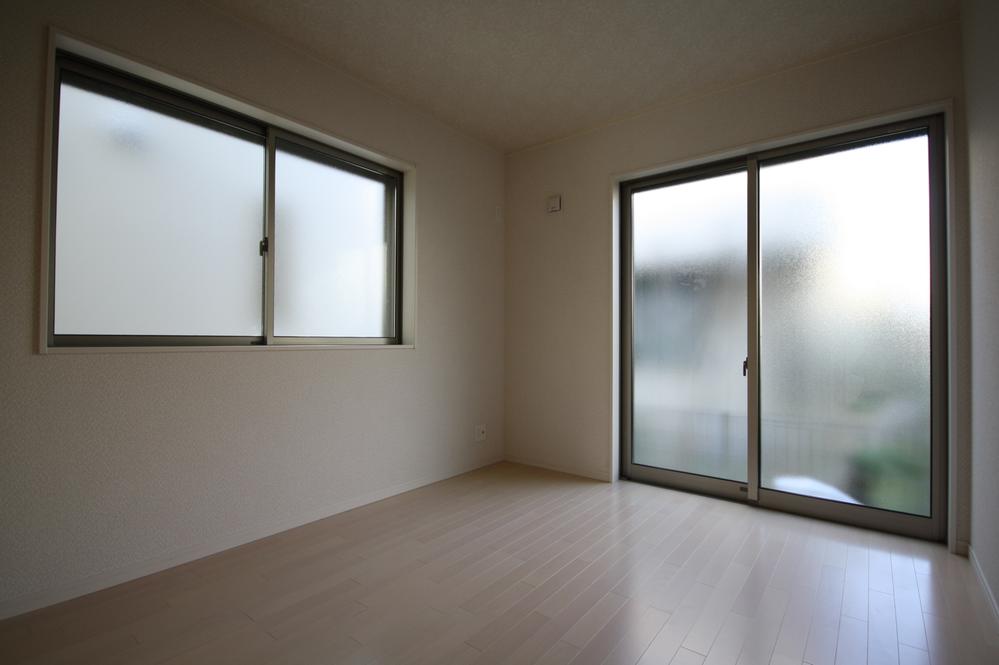 Same specifications photos (Other introspection). Seller construction cases