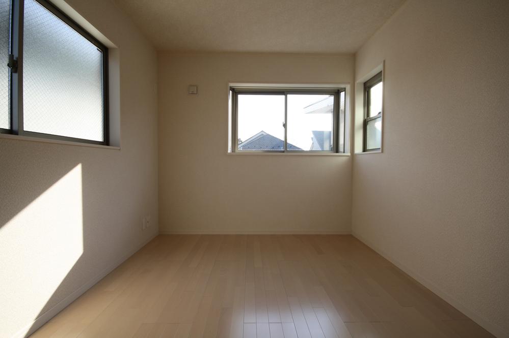 Same specifications photos (Other introspection). Seller construction cases