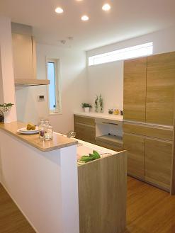 Kitchen. 24-53 Building Kitchen