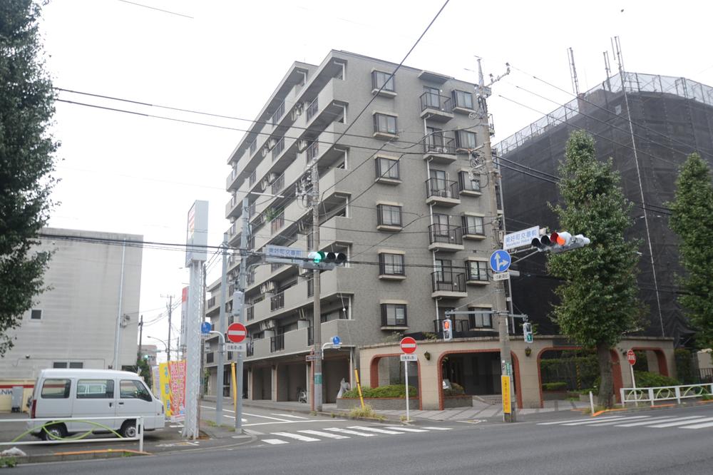 Local appearance photo. Reinforced concrete 8 stories