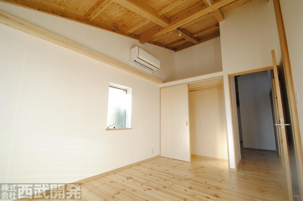 Non-living room. Western-style 6 Pledge With closet