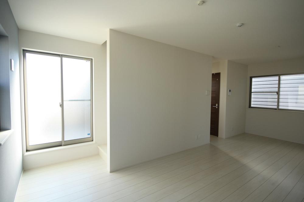 Living. Indoor (September 2013) Shooting