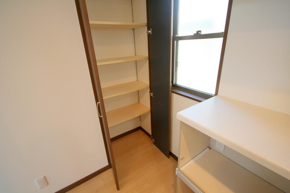 Receipt. Local (11 May 2013) Shooting