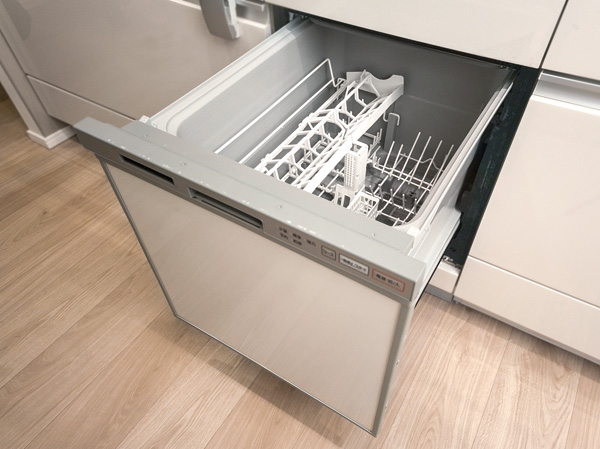 Kitchen.  [Standard equipped with a dishwasher] Dishwasher is, Very water-saving good. Compared to hand washing with running water, About 1 / Clean I'll wash with 7 the amount of water.