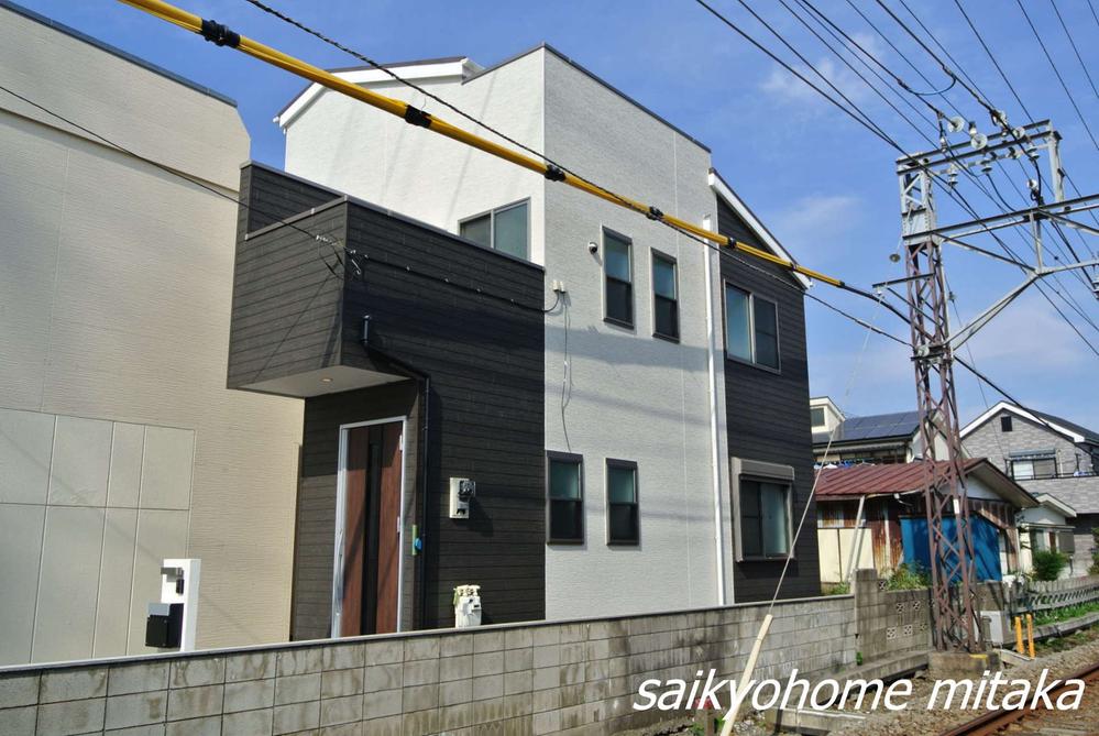 Local appearance photo. local