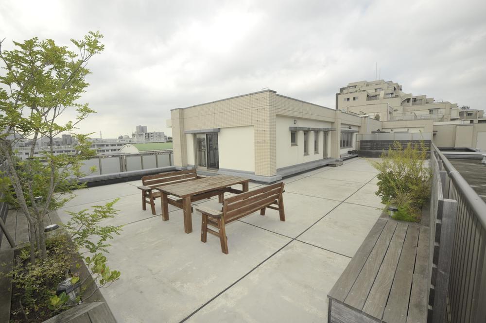 Balcony. Local (10 May 2013) Shooting