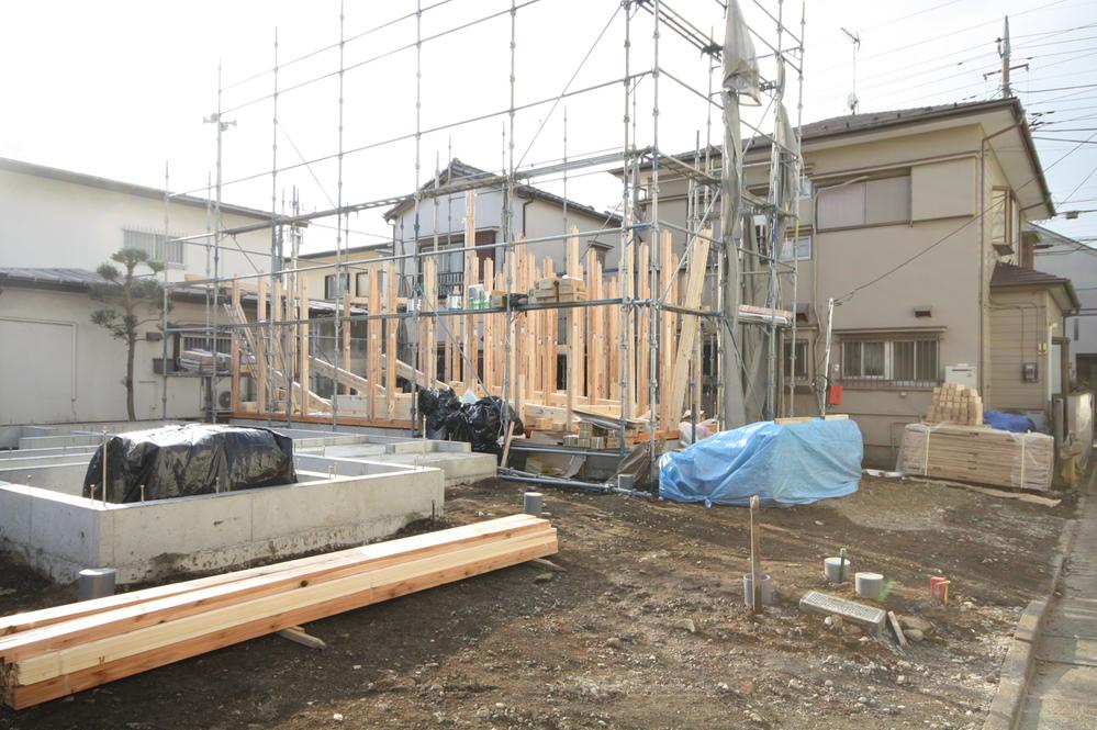 Local appearance photo. Local (2013 November shooting)