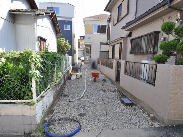 Local appearance photo. 1 Building Nearing completion