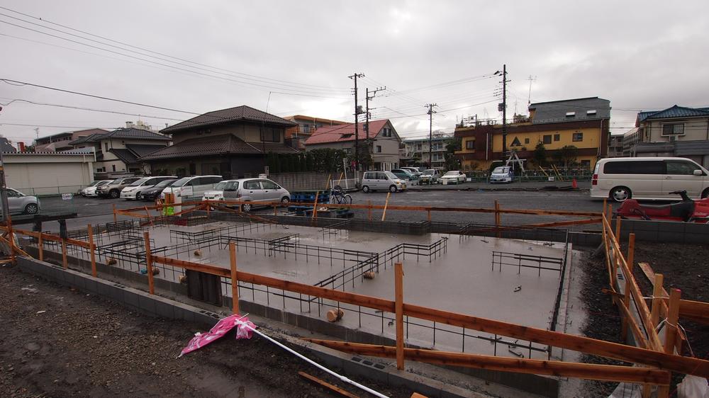 Local appearance photo. Local (12 May 2013) Shooting