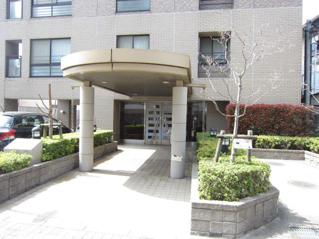 Local appearance photo. Local (May 2013) Shooting