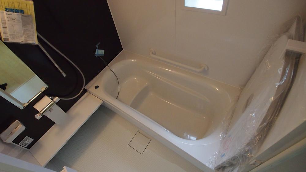 Bathroom. Indoor (11 May 2013) Shooting