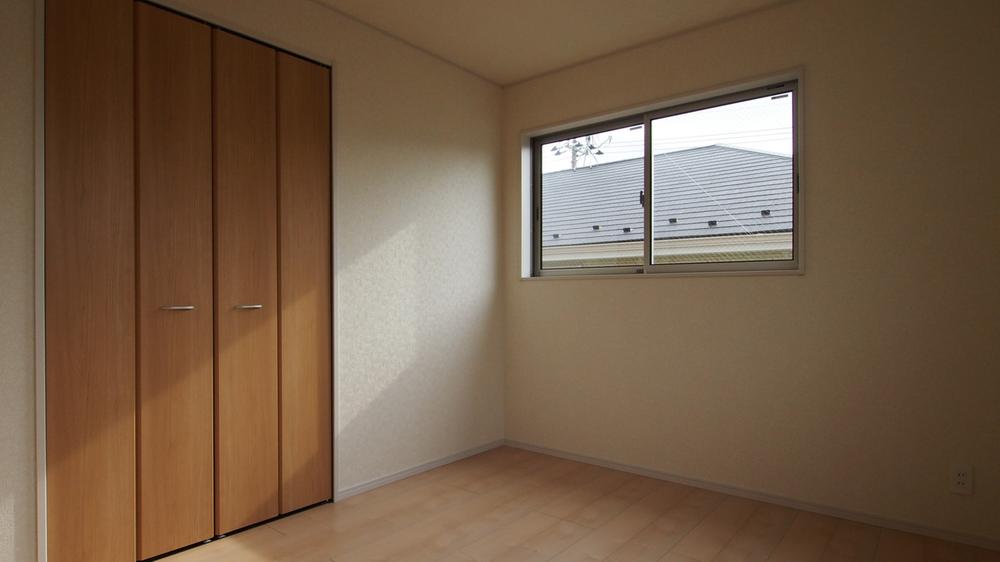 Non-living room. Indoor (11 May 2013) Shooting