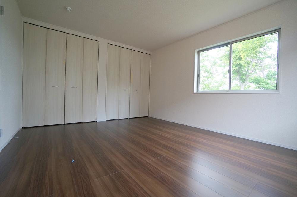 Same specifications photos (Other introspection). Seller same specifications