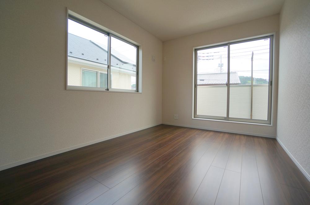 Same specifications photos (Other introspection). Seller same specifications