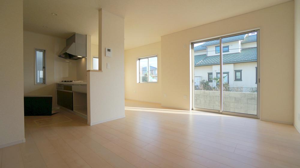 Living. Indoor (12 May 2013) Shooting