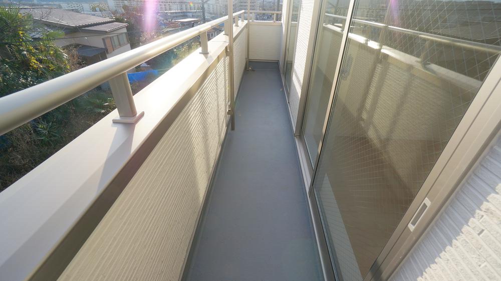 Balcony. Local (12 May 2013) Shooting