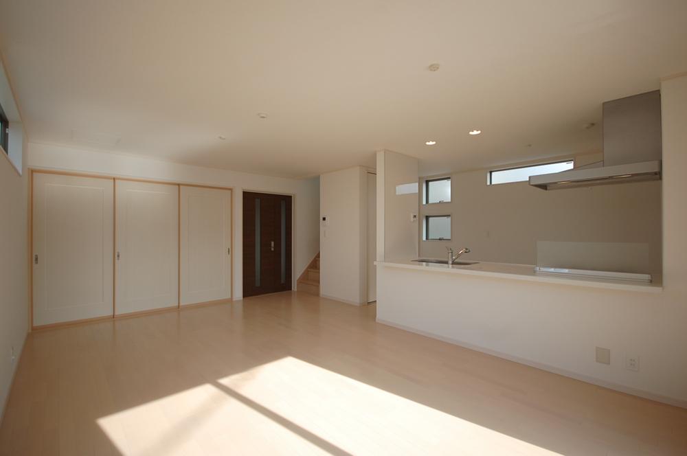 Same specifications photos (living). Same specifications ・ living