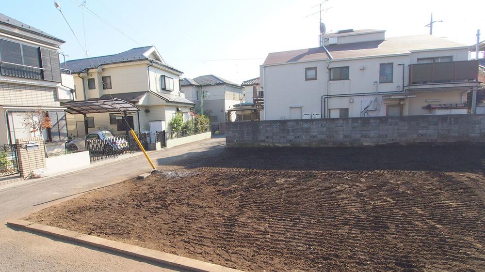 Local land photo. Local (12 May 2013) Shooting