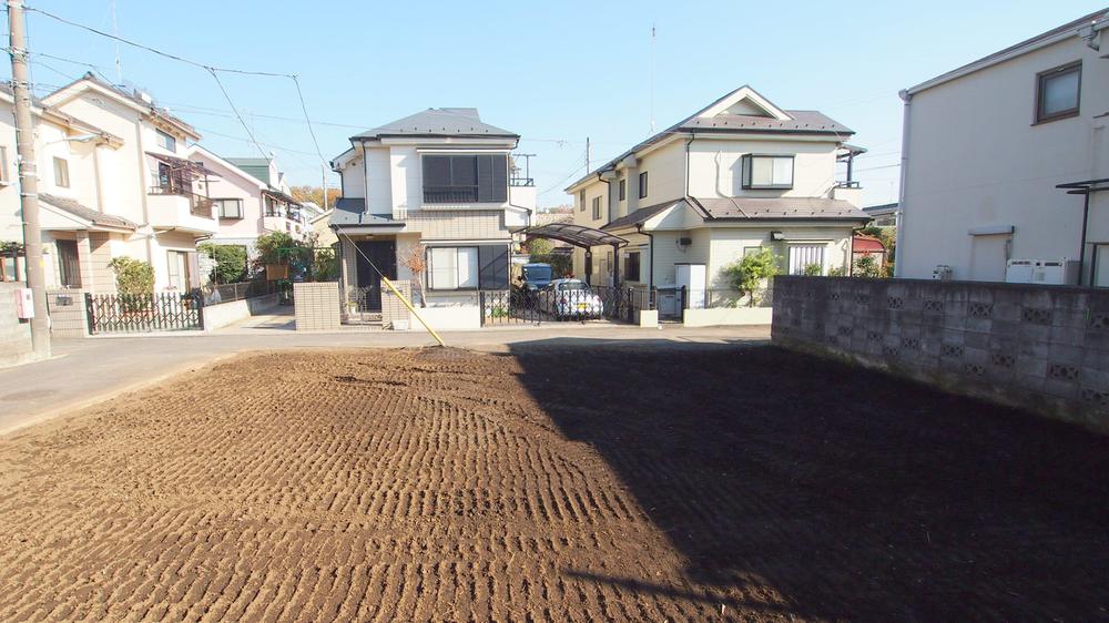 Local land photo. Local (12 May 2013) Shooting