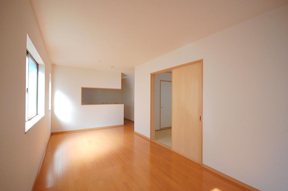 Same specifications photos (living). Same specifications ・ living