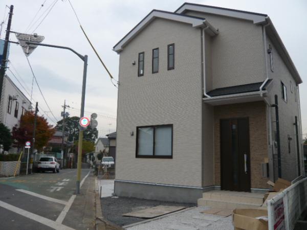 Local appearance photo