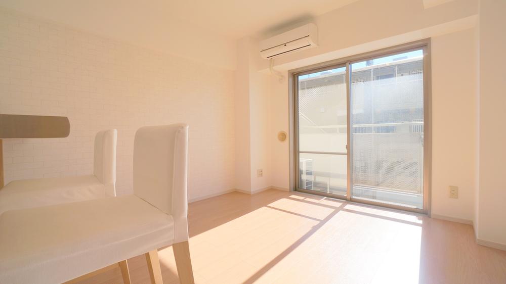 Living. Indoor (11 May 2013) Shooting