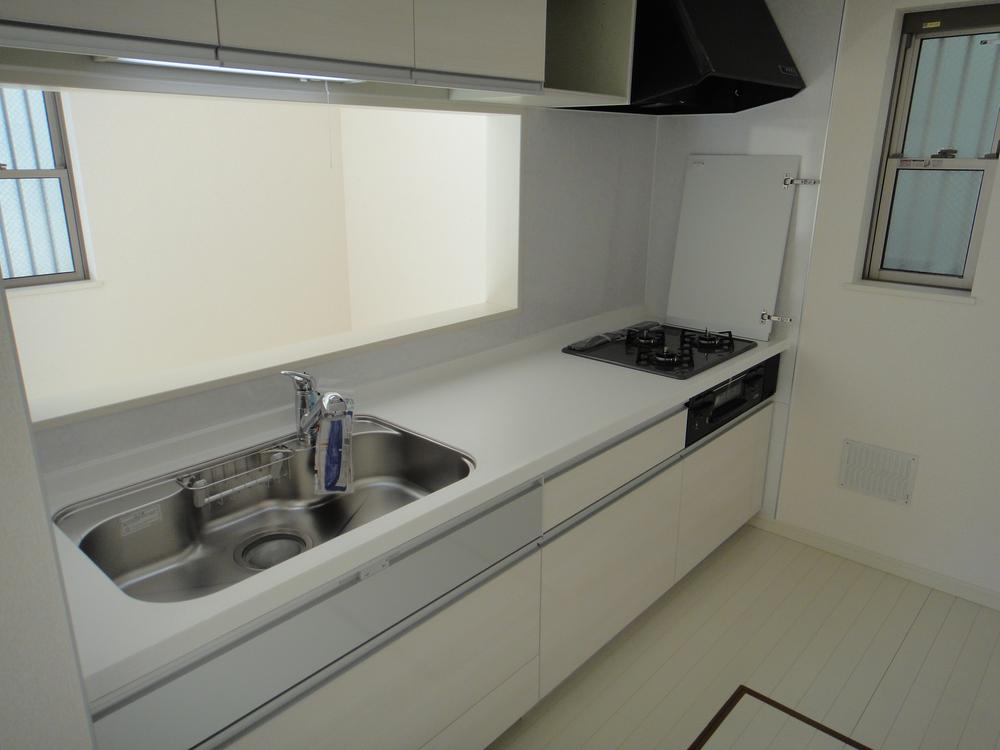 Same specifications photo (kitchen)