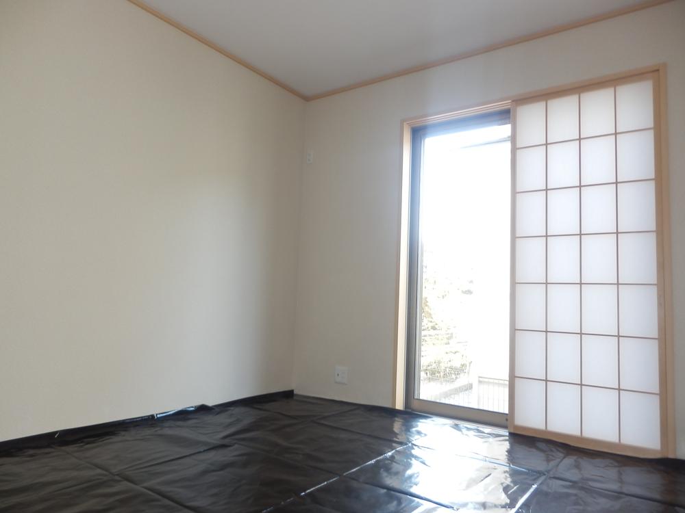 Non-living room. Indoor (11 May 2013) Shooting