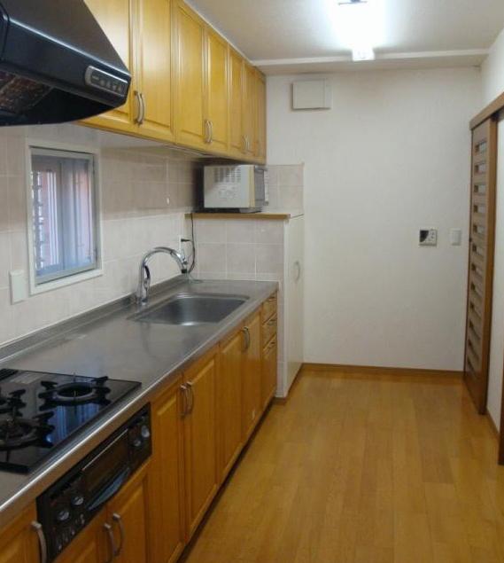 Kitchen. System kitchen with a foot hot air